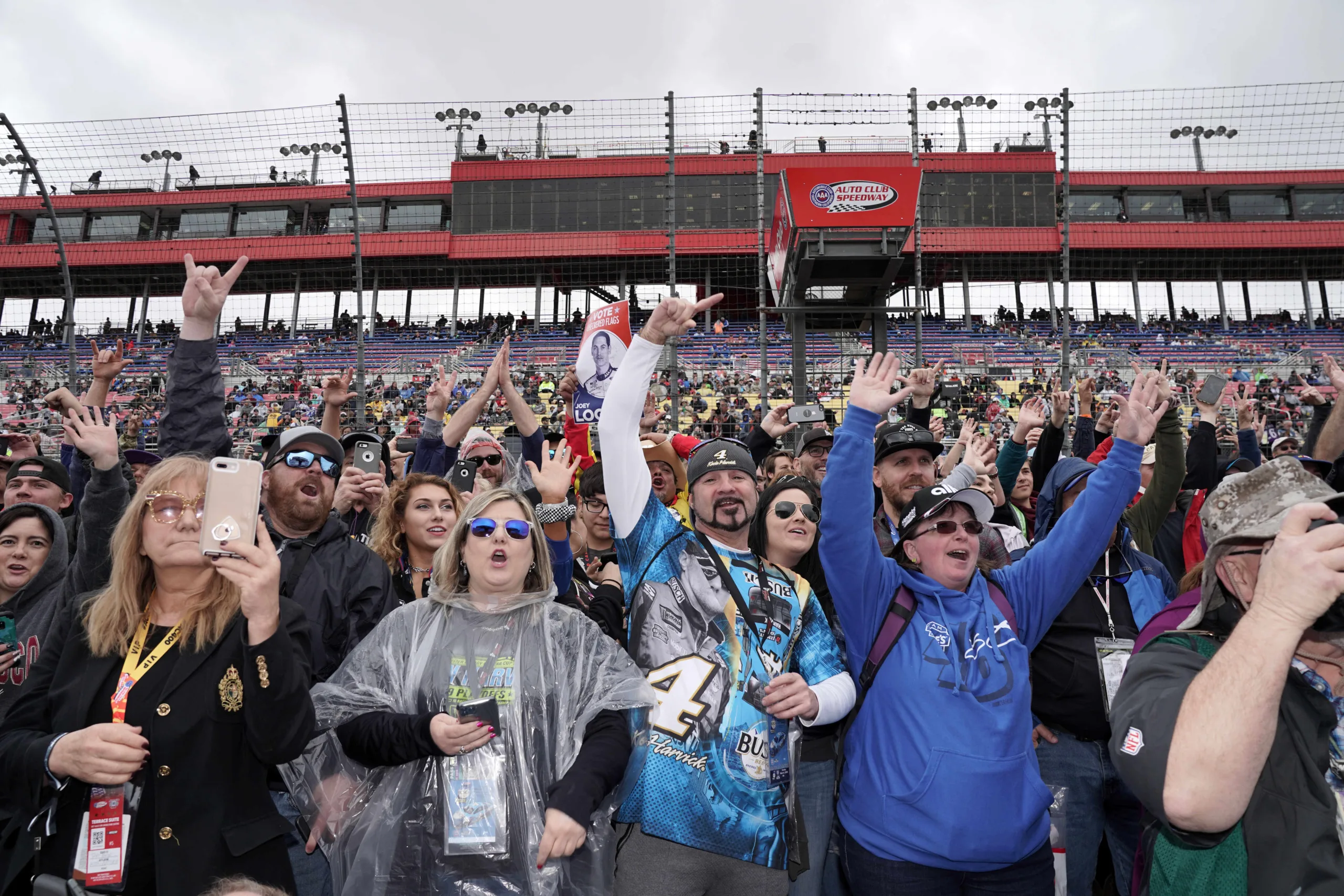 NASCAR vs F1 fans - two different but equally passionate fanbases