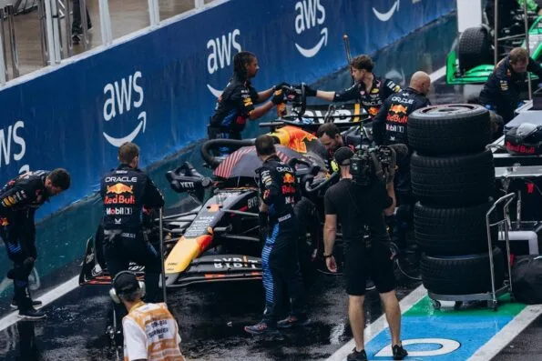 Formula 1 car design engineered for maximum speed, agility and precision