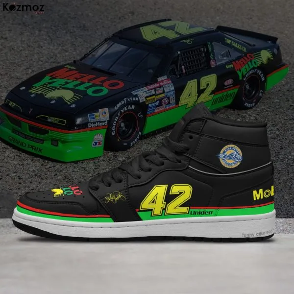 Kyle Petty Custom Shoes Yello #42 Livery 1992 Livery Mello Racing Shoes - Image 3