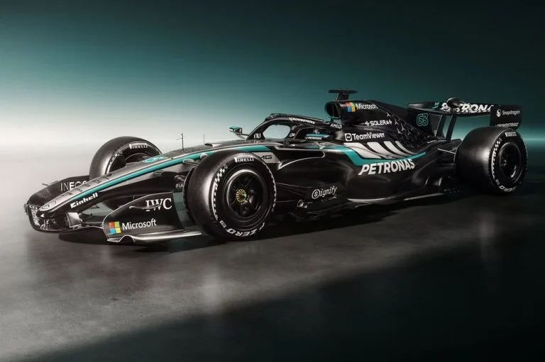 Mercedes W17 Unveiled: A New Era for 2026 Fomular 1 Racing and Innova