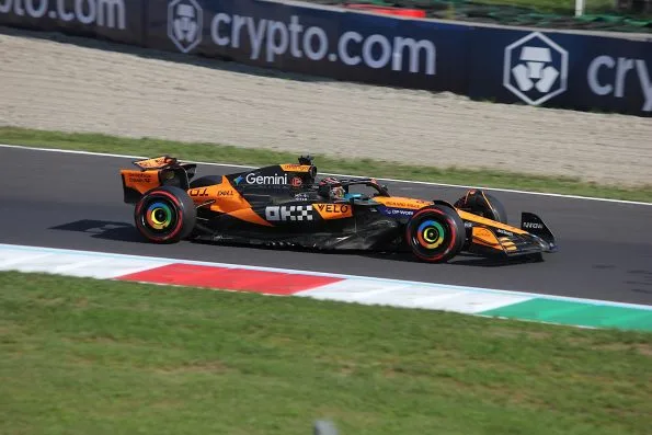 Oscar Piastri driving the McLaren MCL39 in qualifying for the 2025 Italian Grand Prix