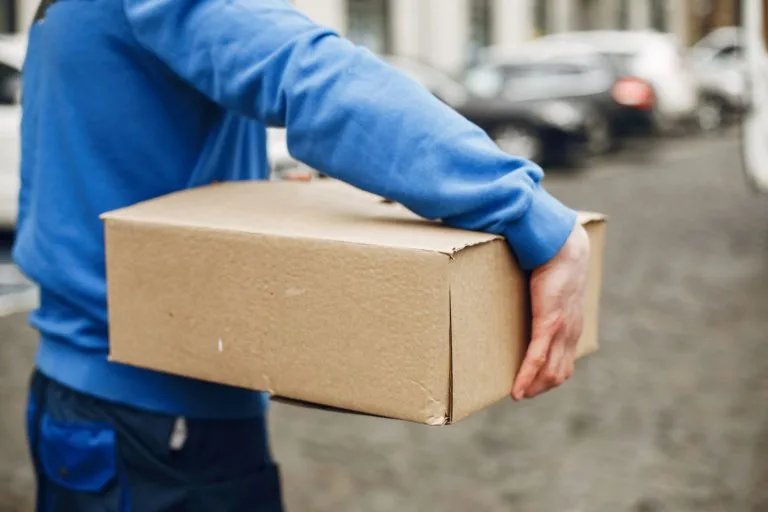 Kozmozracing 2026 Holiday Shipping Deadlines: When to Order for Guaranteed Christmas Arrival